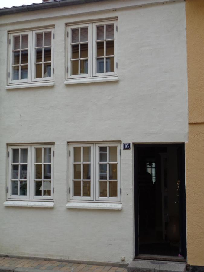 Dejligt Lille Byhus Faaborg Exterior photo